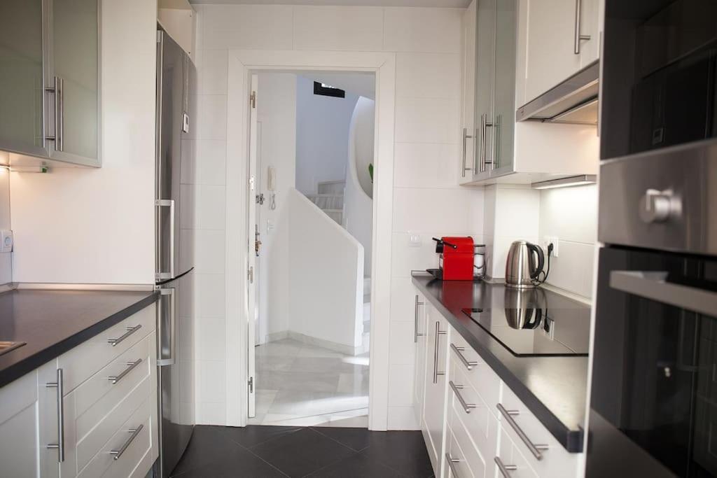 Ferienwohnung Superb Townhouse In Golden Mile Marbella Exterior foto