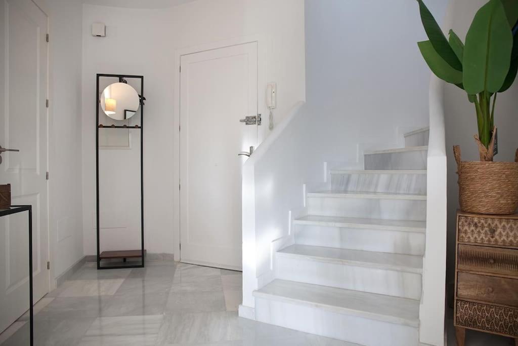 Ferienwohnung Superb Townhouse In Golden Mile Marbella Exterior foto