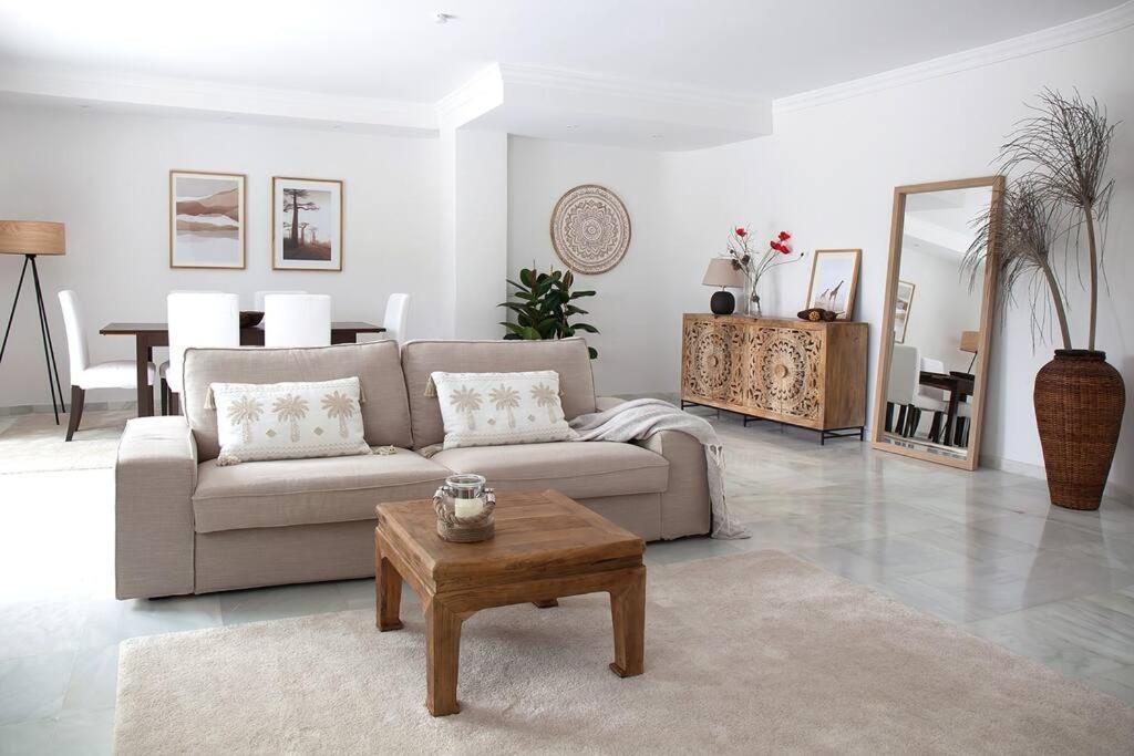 Ferienwohnung Superb Townhouse In Golden Mile Marbella Exterior foto